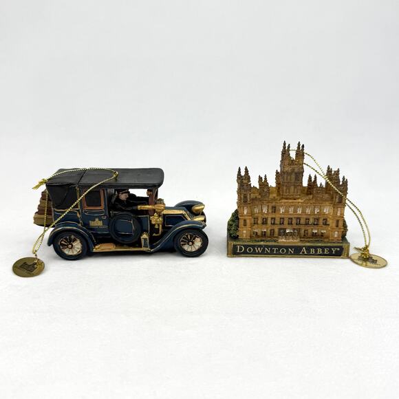 Set of Two Downton Abbey Ornaments - Picture 1 of 6